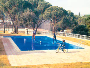 Lonas-piscinas-sección