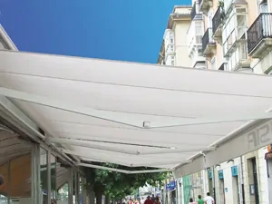 Toldos-de-brazo-invisible-300x225